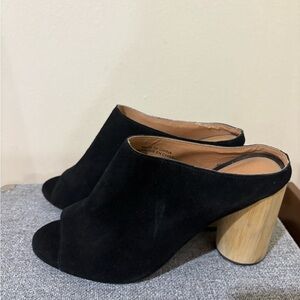 Urban Outfitters Poppy Suede Mule Heels